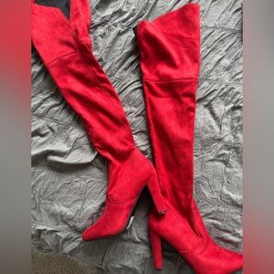 8.5 Red Boots